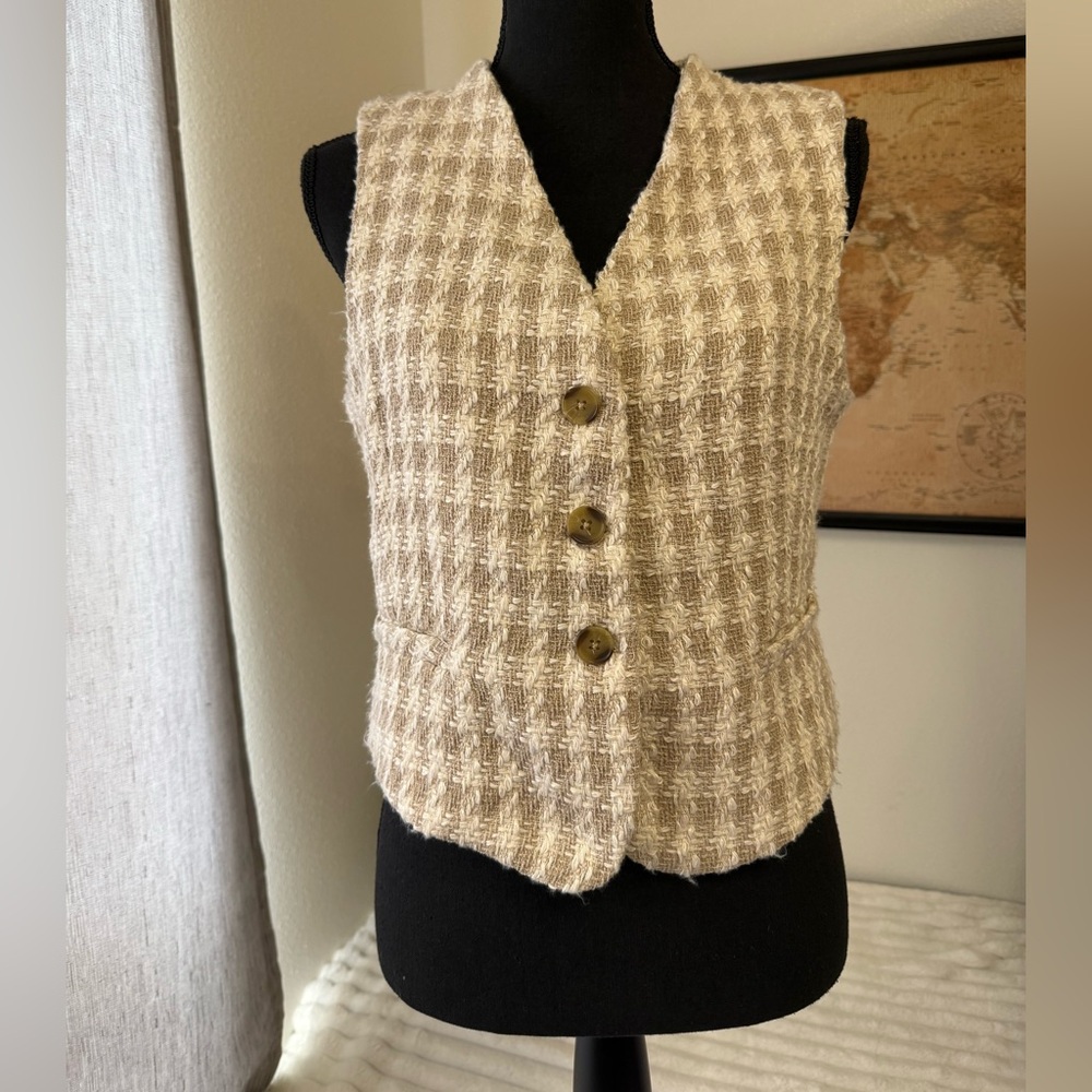 Halogen Tweed Vest Size Medium